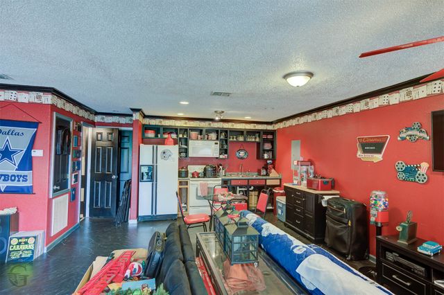 5960 Thornhill Avenue, Shreveport, LA 71106