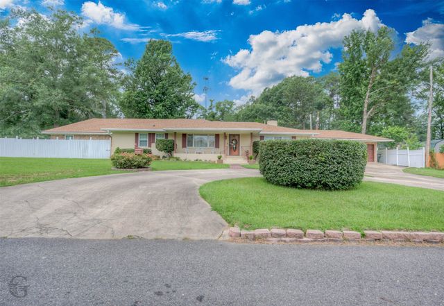 5960 Thornhill Avenue, Shreveport, LA 71106