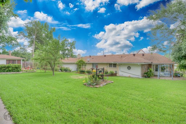 5960 Thornhill Avenue, Shreveport, LA 71106