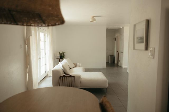 4007 E Heatherbrae Drive, Phoenix, AZ 85018