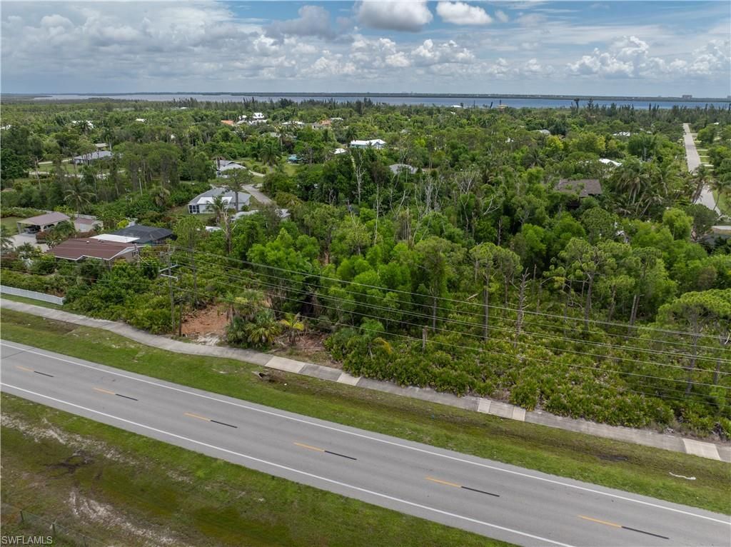 5750 Stringfellow RD, OTHER, FL 33956 — photo 4