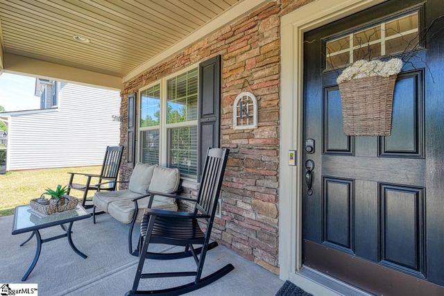 455 Shoreline Boulevard, Boiling Springs, SC 29316