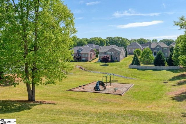 455 Shoreline Boulevard, Boiling Springs, SC 29316