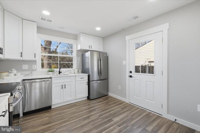 4529 FLINTSTONE RD, Alexandria, VA 22306