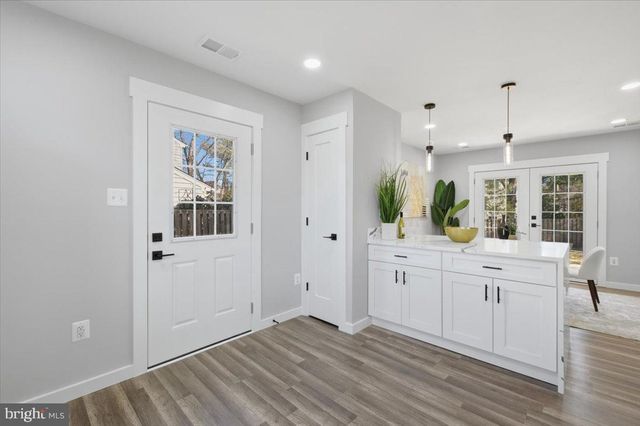 4529 FLINTSTONE RD, Alexandria, VA 22306