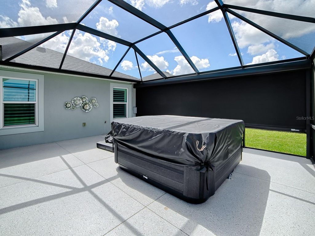 Image 44 of property listing at 3075 LICCIARDELLO PATH, The Villages, FL 32163