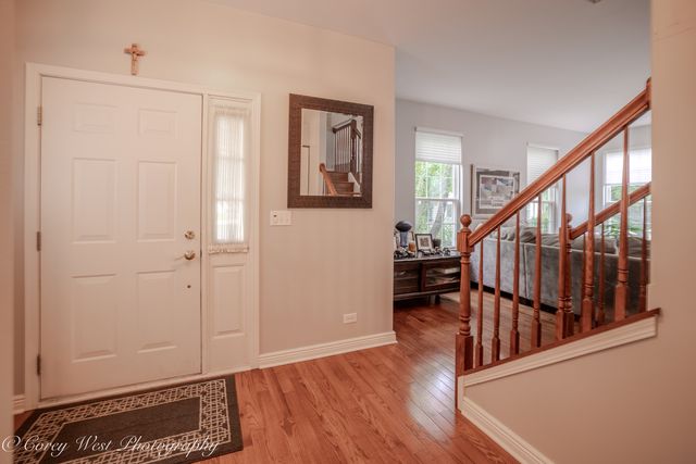 2615 Lorraine Circle, Geneva, IL 60134