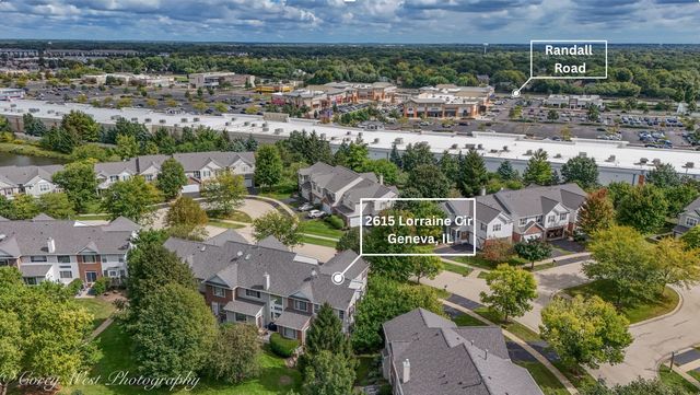 2615 Lorraine Circle, Geneva, IL 60134