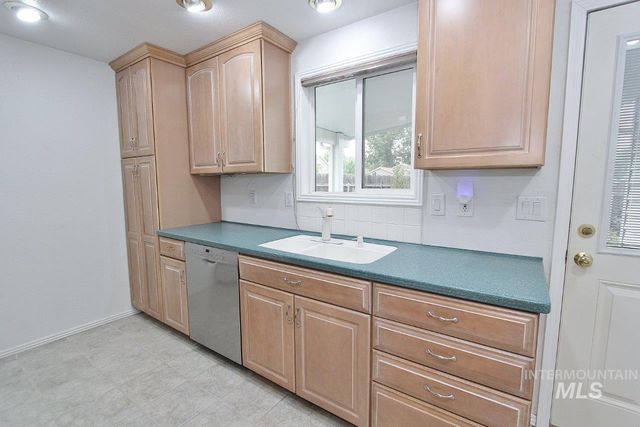 163 E Gettysburg St, Boise, ID 83706