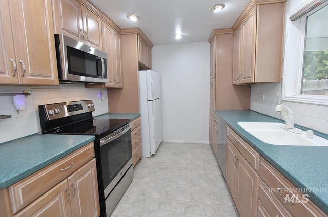 163 E Gettysburg St, Boise, ID 83706