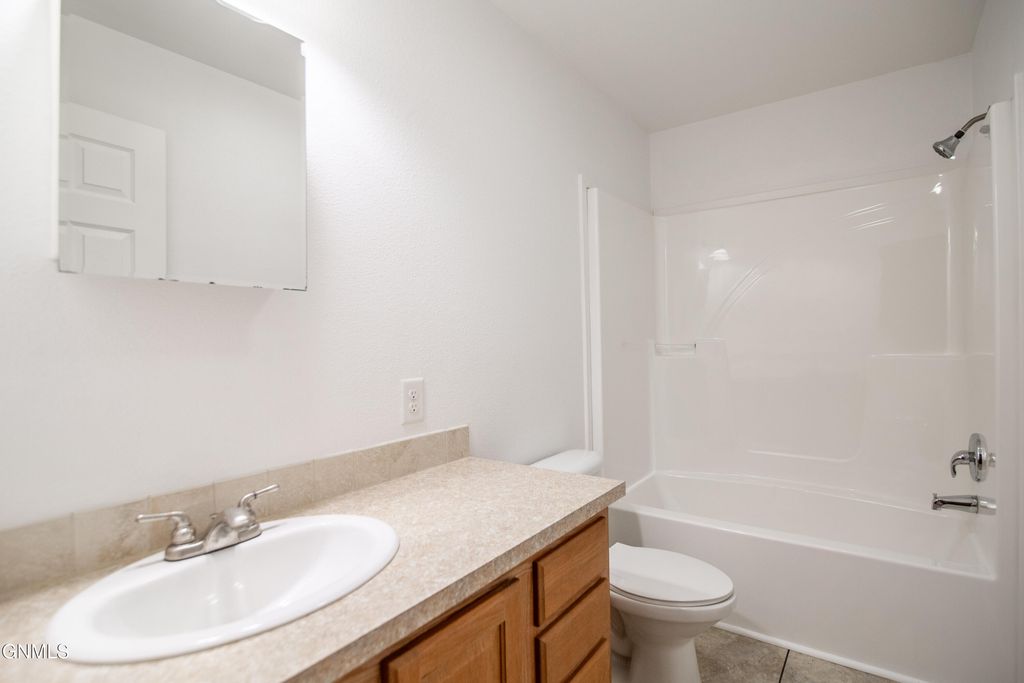 1203 Dakota Trail, Mandan, ND 58554 photo 9