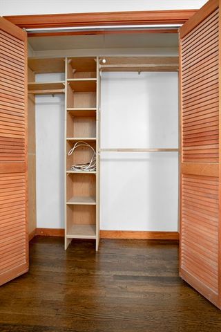 6 Laurine Rd, Danvers, MA 01923