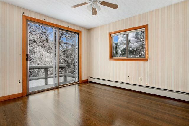 6 Laurine Rd, Danvers, MA 01923