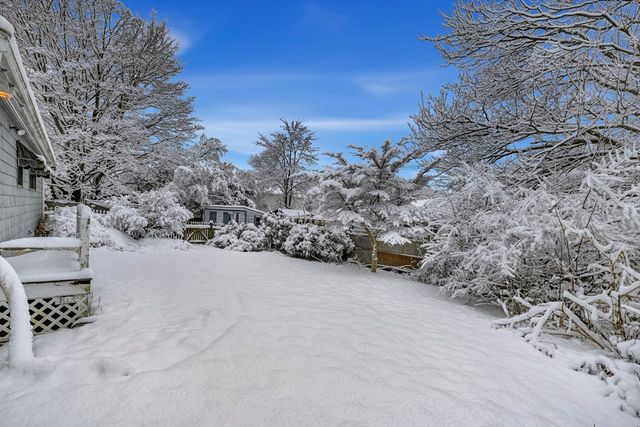 6 Laurine Rd, Danvers, MA 01923