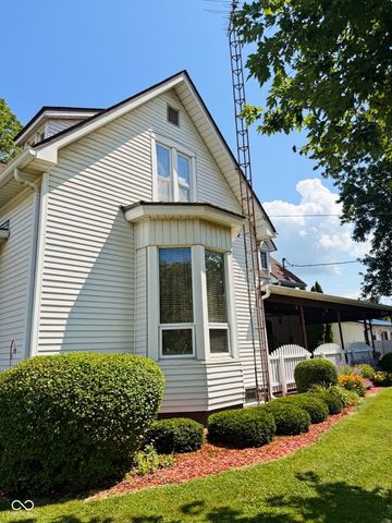215 N College Street, Rockville, IN 47872