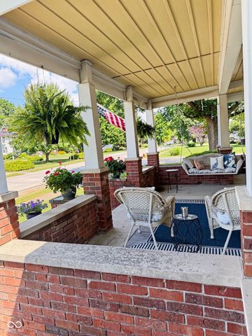 215 N College Street, Rockville, IN 47872