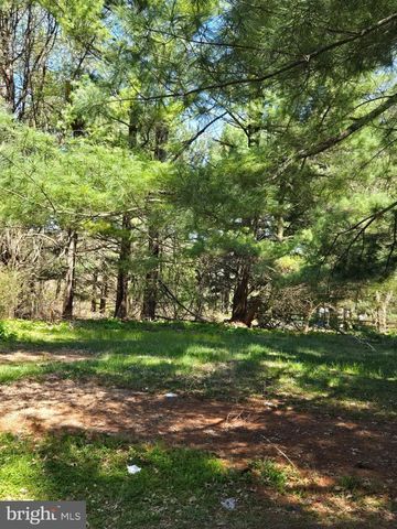 2480 LEWIS LN, Finksburg, MD 21048