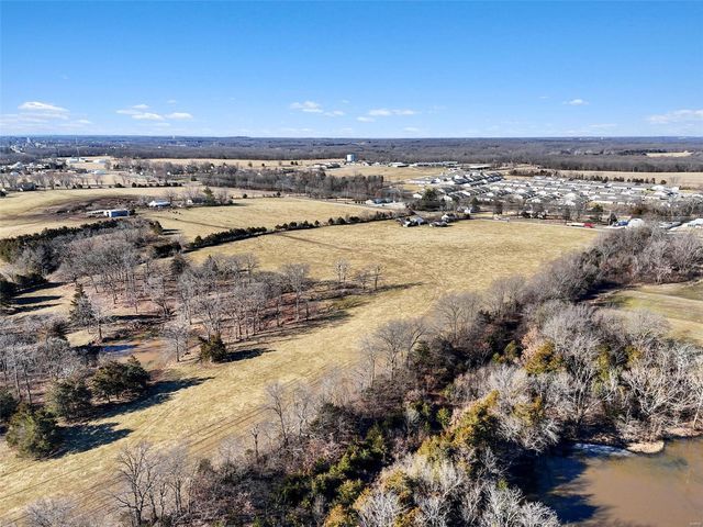 2226 N Highway 47, Warrenton, MO 63383