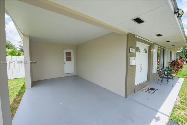 731 NW 17th St, Homestead, FL 33030