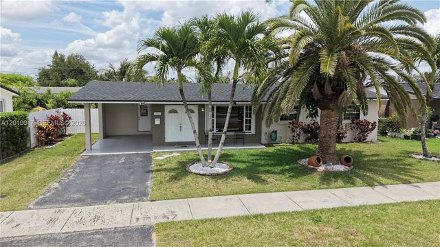 731 NW 17th St, Homestead, FL 33030