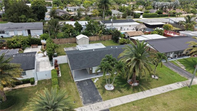731 NW 17th St, Homestead, FL 33030