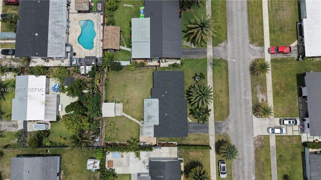 731 NW 17th St, Homestead, FL 33030