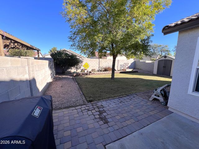 10758 W CAMBRIDGE Avenue, Avondale, AZ 85392