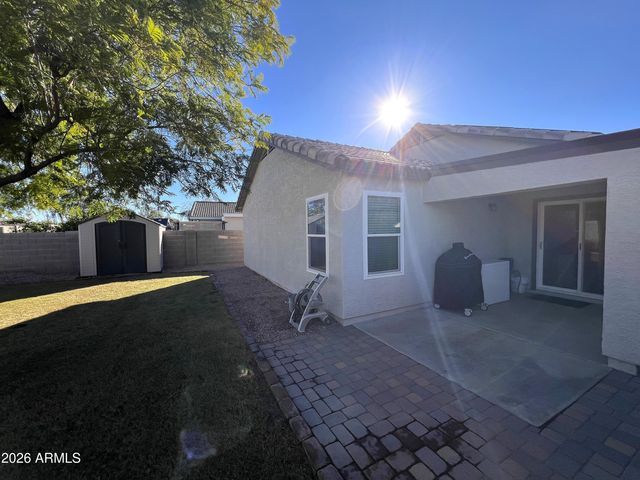 10758 W CAMBRIDGE Avenue, Avondale, AZ 85392