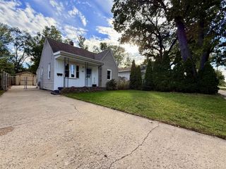 912 34th Street, Wyoming, MI 49509