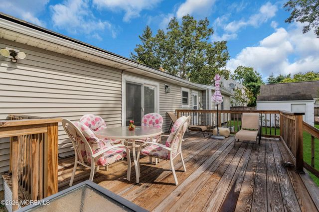 700 Commonwealth Boulevard, Toms River, NJ 08757