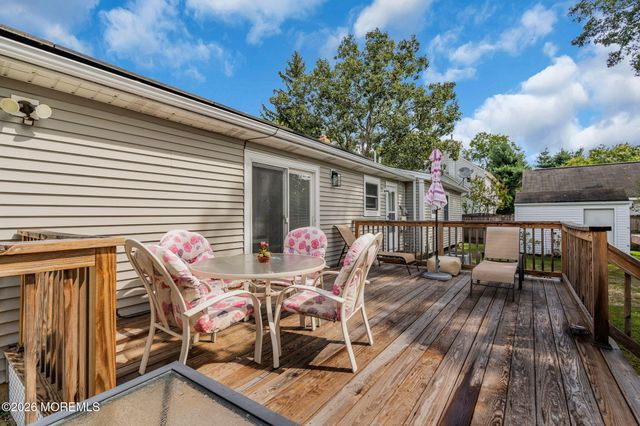 700 Commonwealth Boulevard, Toms River, NJ 08757