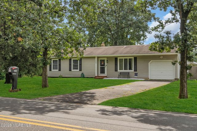700 Commonwealth Boulevard, Toms River, NJ 08757