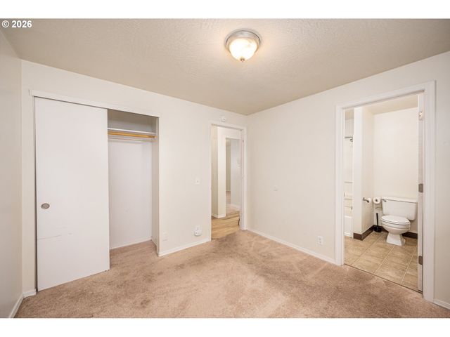 425 AUTUMN Ave, Eugene, OR 97404