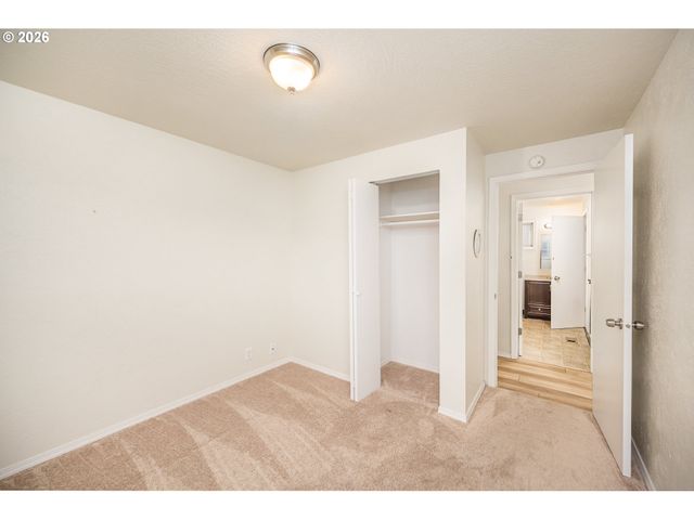 425 AUTUMN Ave, Eugene, OR 97404