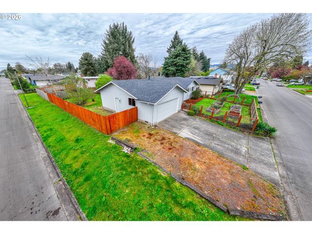 425 AUTUMN Ave, Eugene, OR 97404