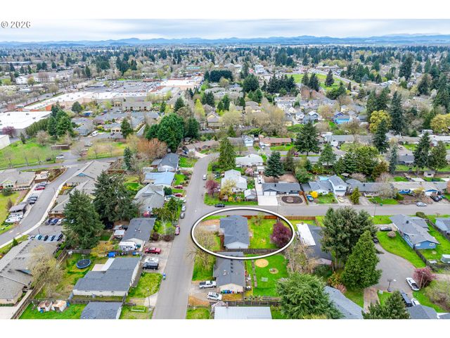 425 AUTUMN Ave, Eugene, OR 97404