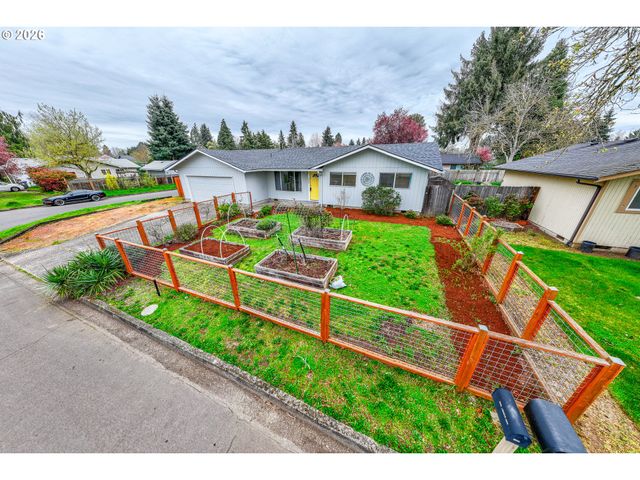 425 AUTUMN Ave, Eugene, OR 97404