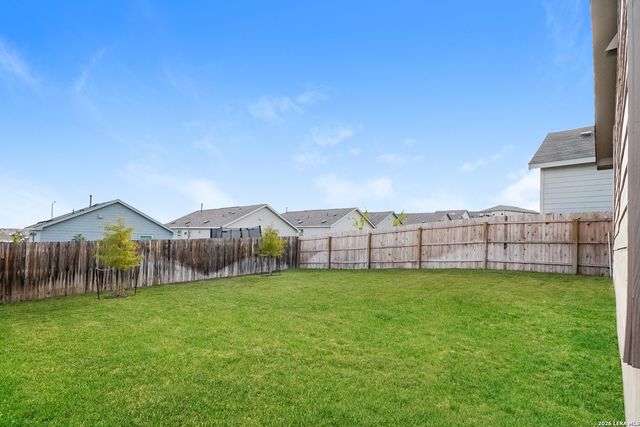 6432 Pickaxe Way, San Antonio, TX 78252