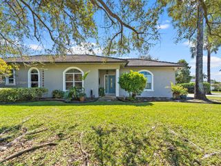 29201 SW 181st Ave, Homestead, FL 33030