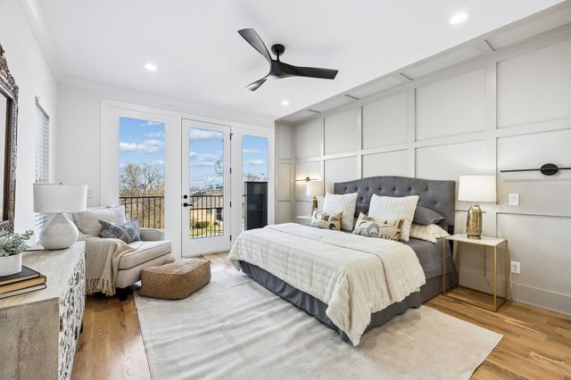 915 33rd Ave, N, Nashville, TN 37209