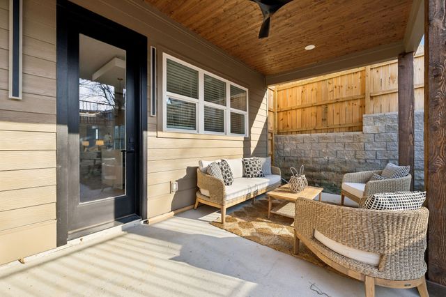 915 33rd Ave, N, Nashville, TN 37209