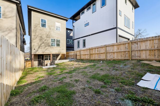 915 33rd Ave, N, Nashville, TN 37209