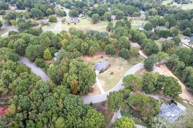1207 Rosa Drive, Monroe, NC 28112