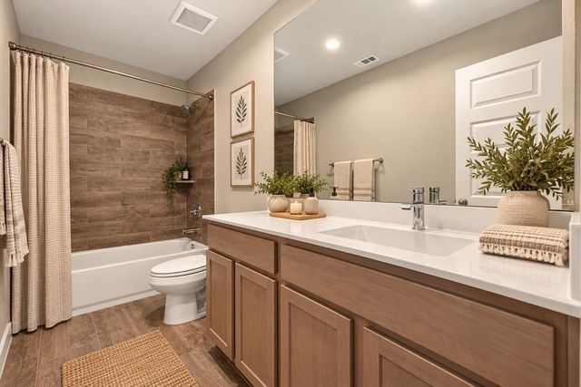 731 Orchard Vale Road, Rosharon, TX 77538