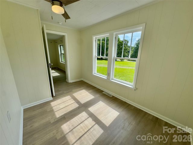 4934 E NC 10 Highway, Catawba, NC 28609