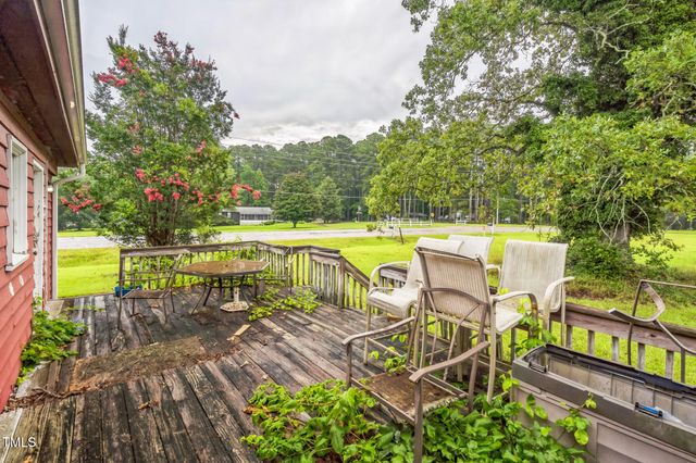 2347 Government Road, Clayton, NC 27520