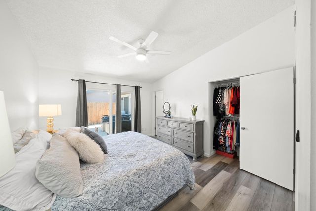 39 Del Vista Cir, Sacramento, CA 95823