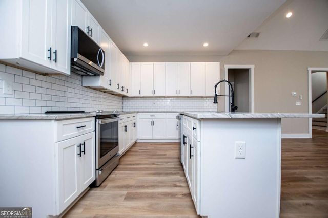 1605 Five Points Road, Waco, GA 30182