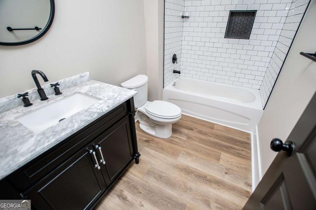 1605 Five Points Road, Waco, GA 30182