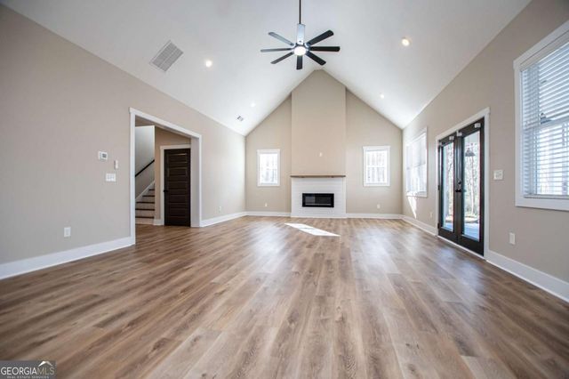 1605 Five Points Road, Waco, GA 30182